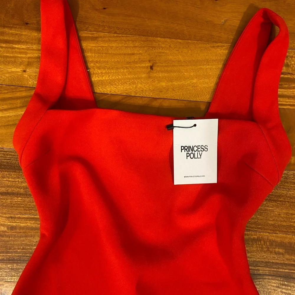 Princess Polly Bombshell Red Dress New - Picture 2 of 5